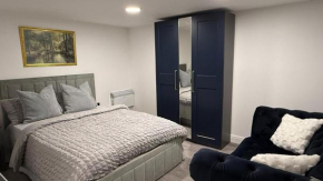 Farral charming suite